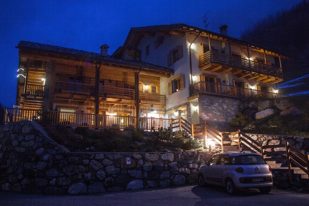 Ellex Eco Hotel Грессоней-ла-Трините Экстерьер фото