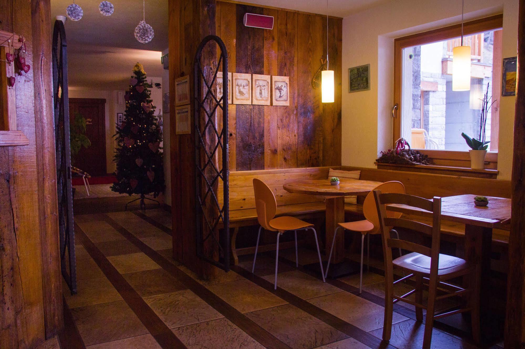 Ellex Eco Hotel Грессоней-ла-Трините Экстерьер фото